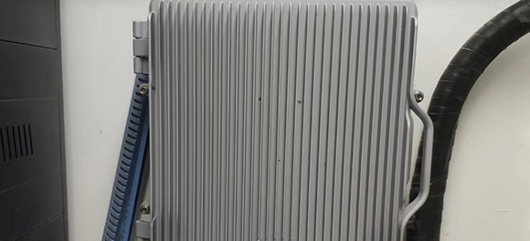 تثبيت-في الهواء الطلق-إشارة- booster03